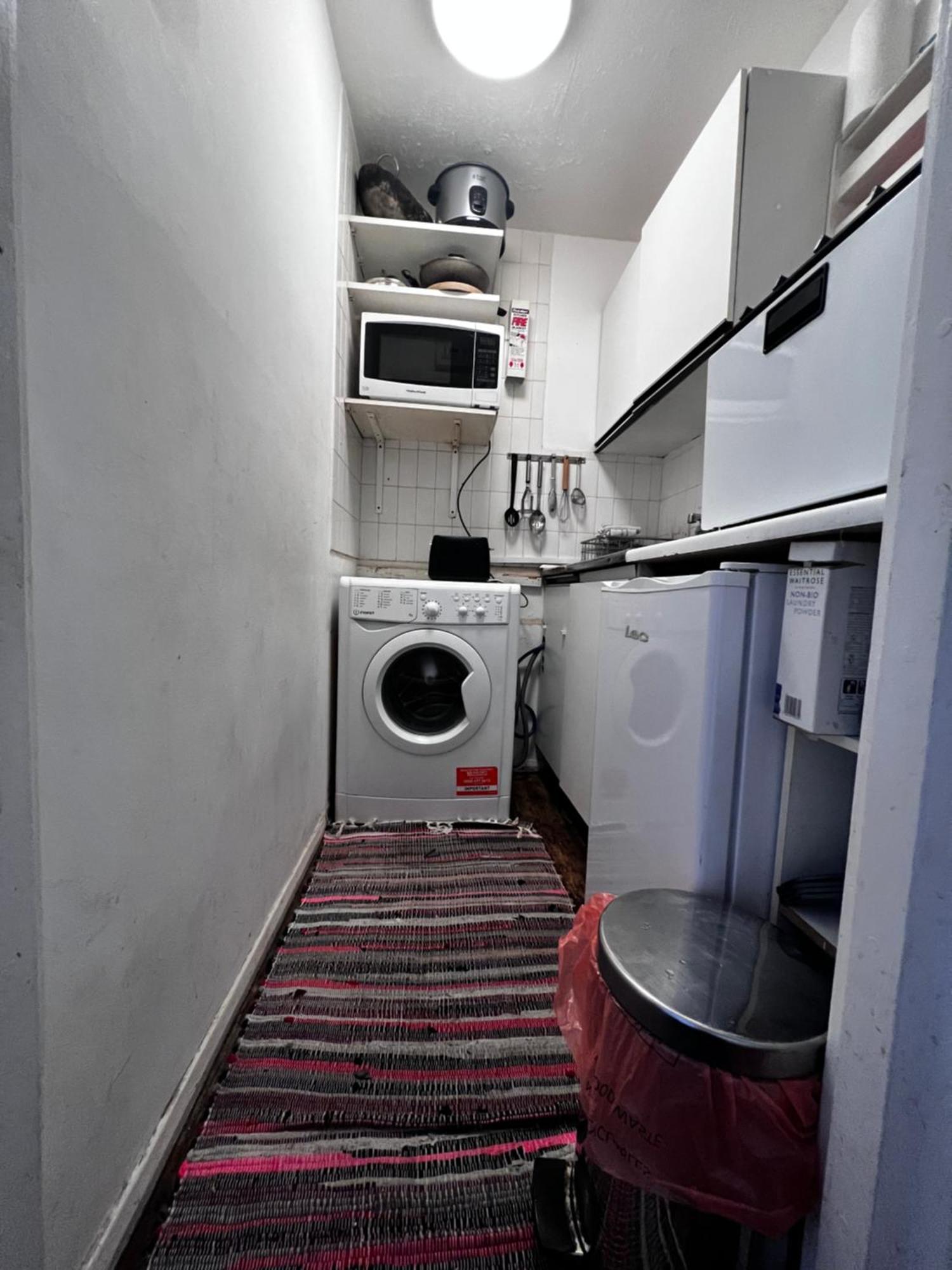 Hyde Park Studio Has Private Balcony With Tranquil Garden View Londra Exterior foto